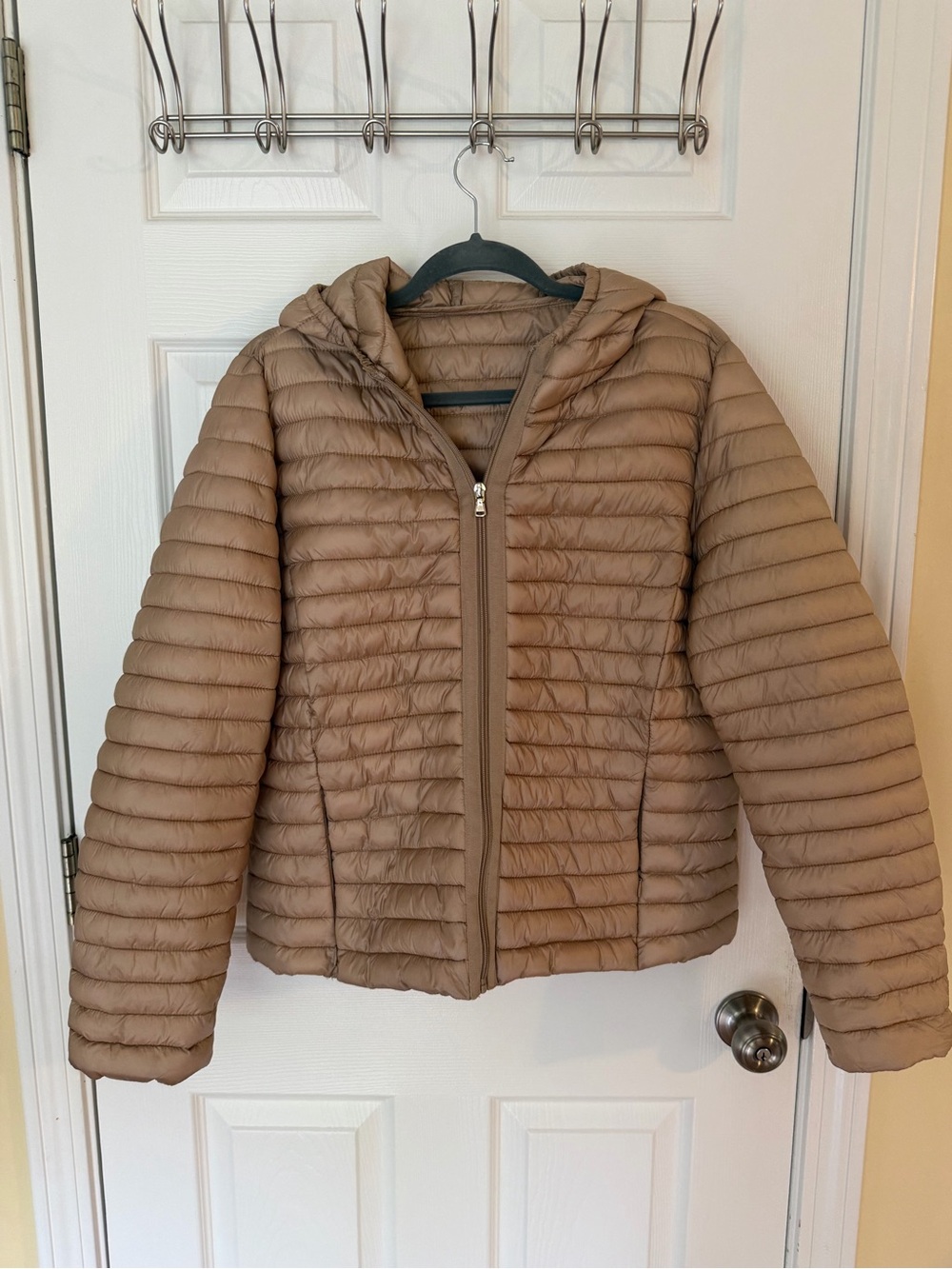 MARELLA Quilted Hooded Puffer Jacket in Taupe